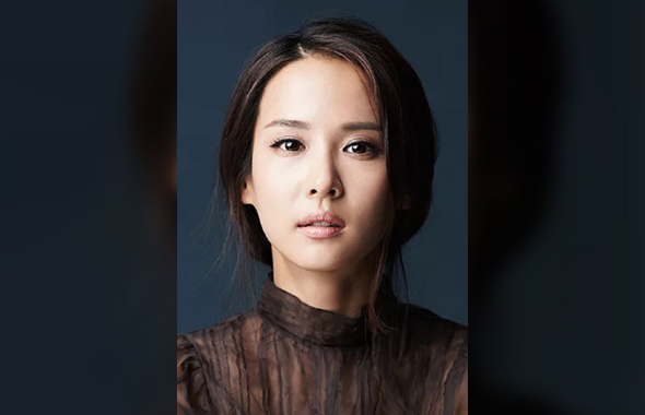 “Parasite” starring Cho Yeo-jeong wins Palme d’Or at the 72nd Ca...